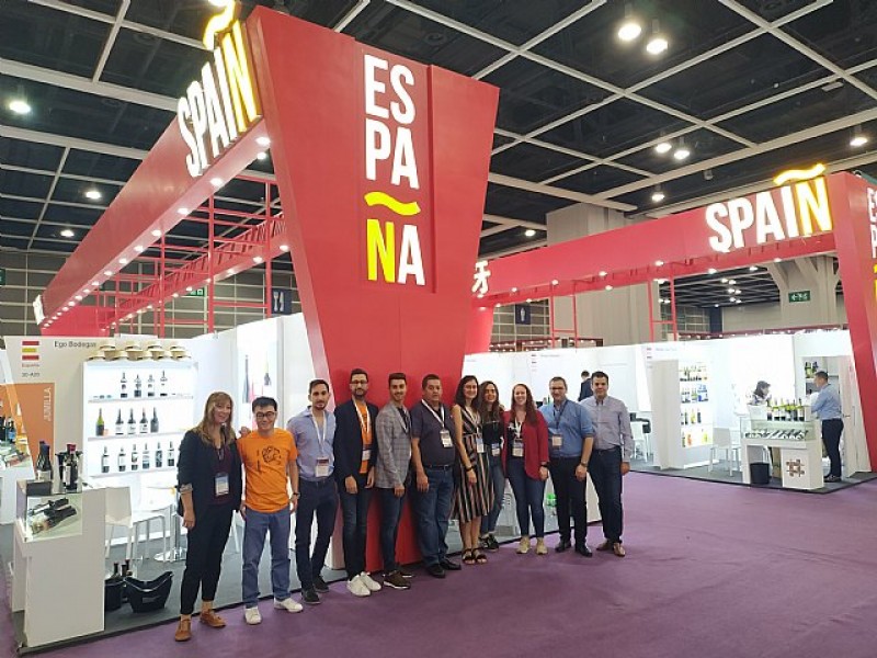 <span style='color:#780948'>ARCHIVED</span> - Jumilla wineries on month-long tour to consolidate exports to China and the Far East