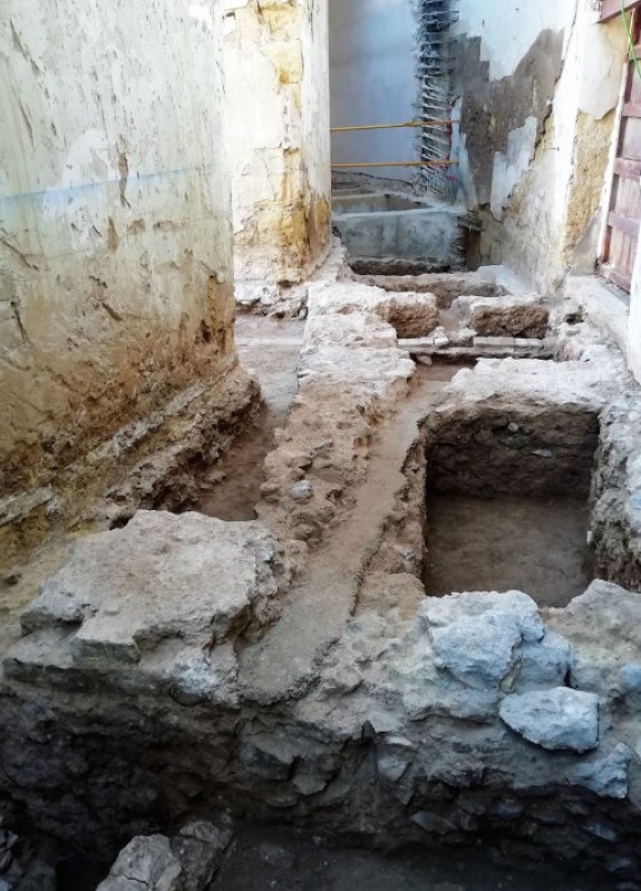 <span style='color:#780948'>ARCHIVED</span> - Another gladiator chamber found at the Roman amphitheatre in Cartagena