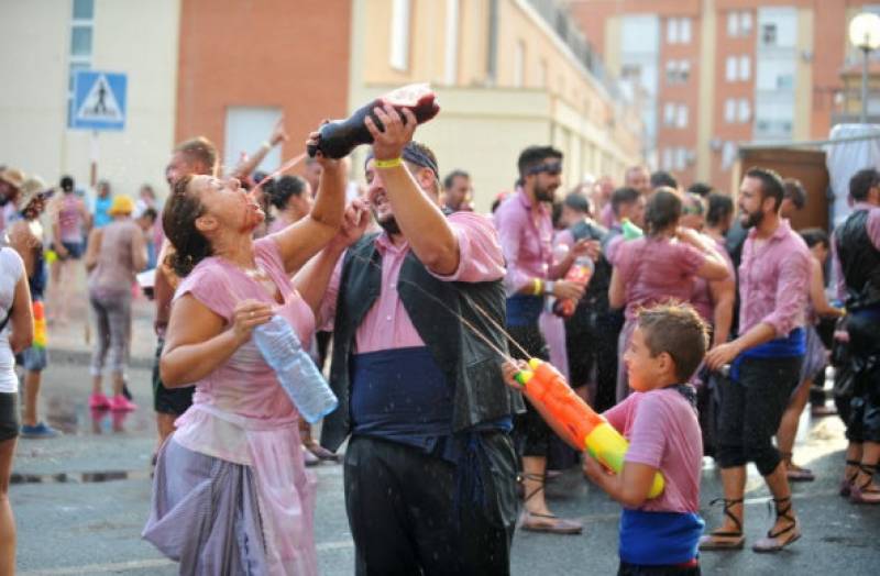 <span style='color:#780948'>ARCHIVED</span> - August 11 to 21 Fiestas de la Vendimia in Jumilla