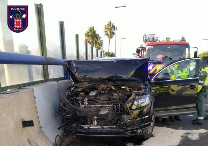 <span style='color:#780948'>ARCHIVED</span> - Traffic accident on the A-30 in Murcia leaves one dead and huge traffic jams
