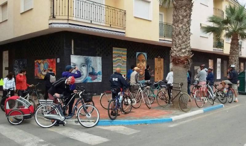 January 11 Free bike tour of urban street art in Los Alcazares