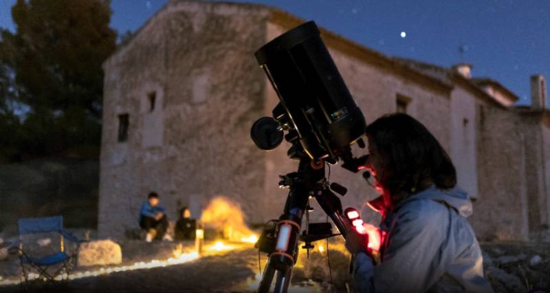 June 14 An evening of wine and snacks under the stars in the Caravaca village of La Encarnación
