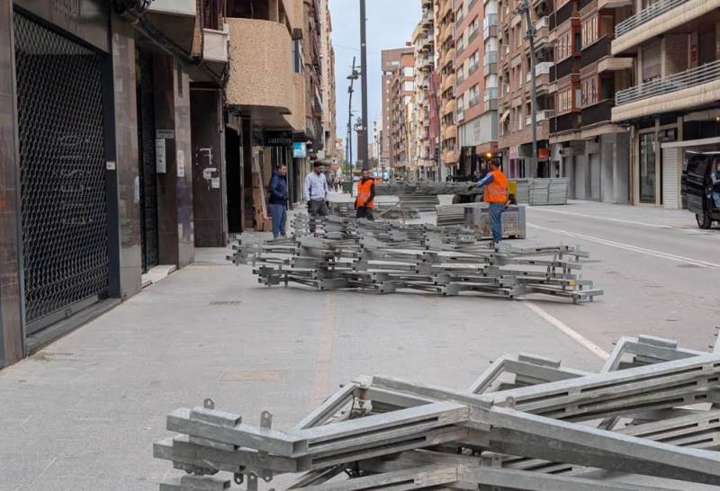 Lorca welcomes traffic disruption as the Easter processions approach!