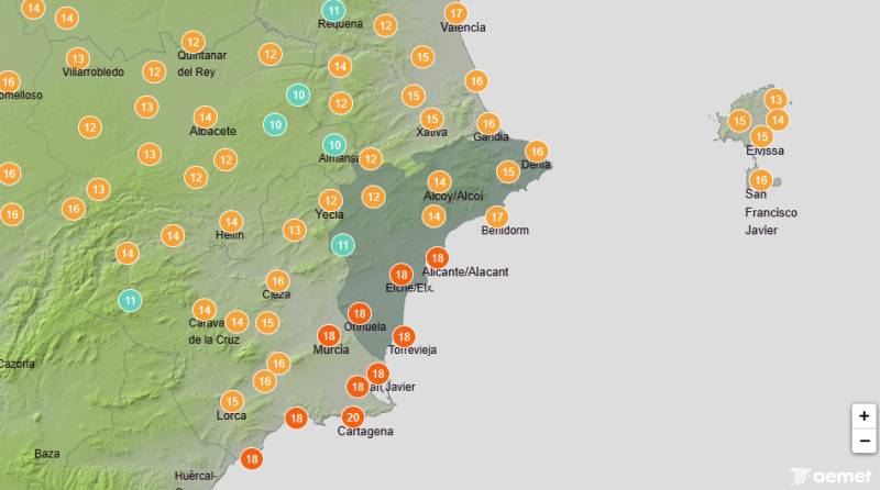 Sunshine fades as clouds and showers move in: Alicante weekend weather April 23-26
