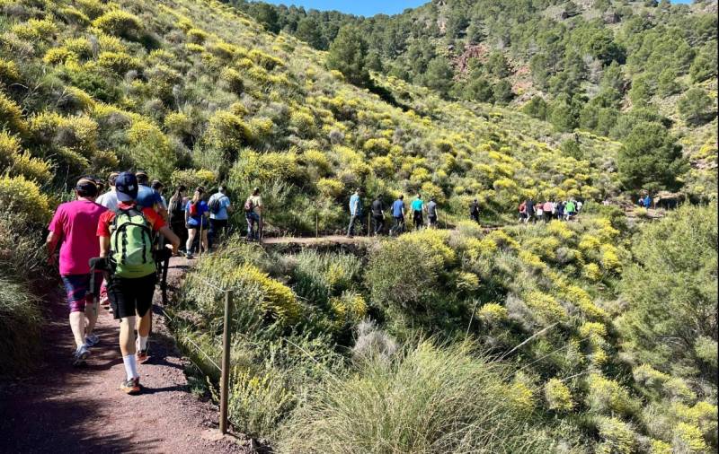 The Cejo de los Enamorados mountain hiking Trail in Lorca