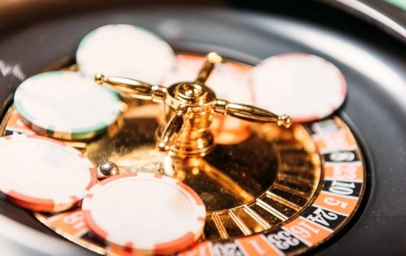 Spanish vs English online casinos: what players need to know