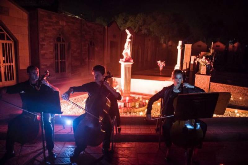 October 25 Spectacular open-air performance of Don Juan Tenorio in the cemetery of San Javier