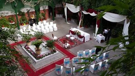 The Hotel Encarnacion located right on the beach at Los Alcázares is the perfect spot for a wedding